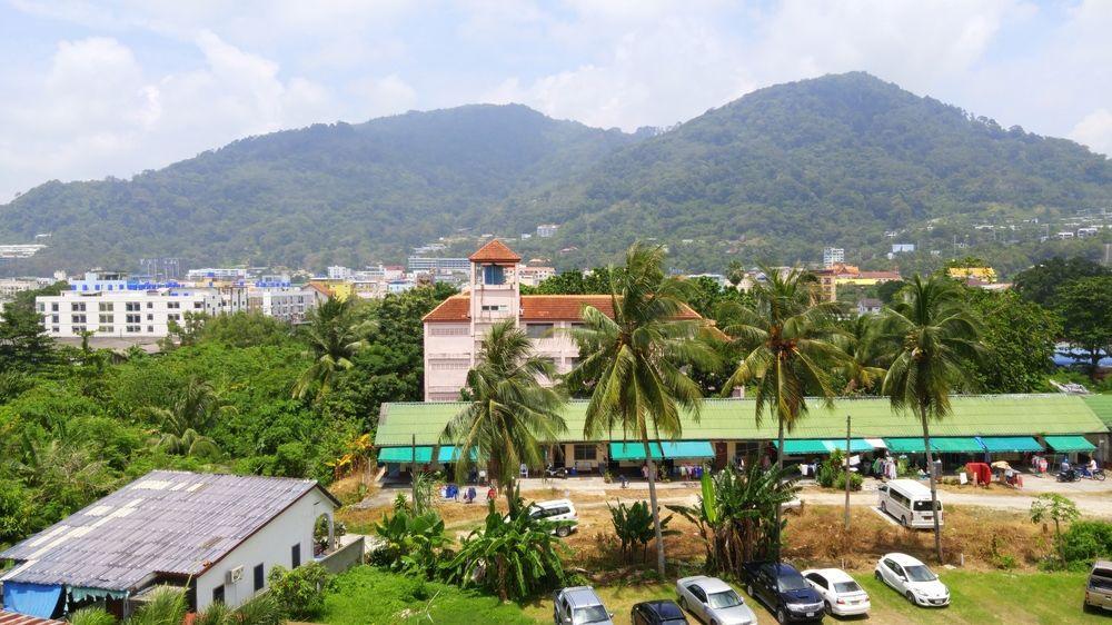 Blue Ocean Studio Patong Luaran gambar