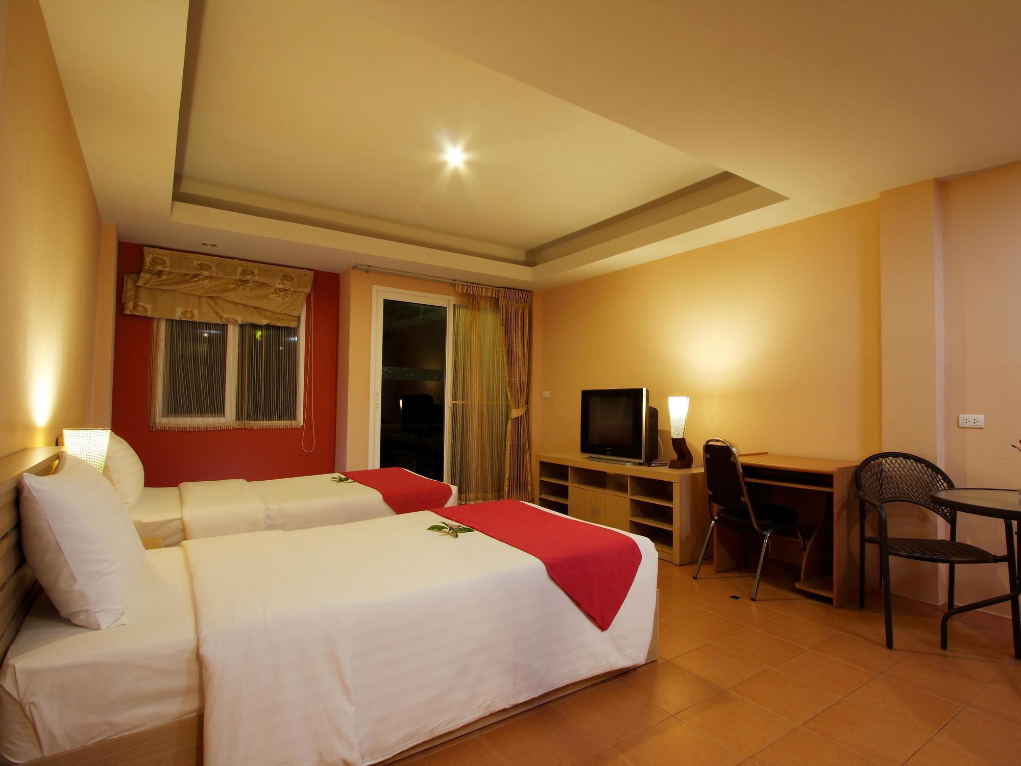 Blue Ocean Studio Patong Luaran gambar